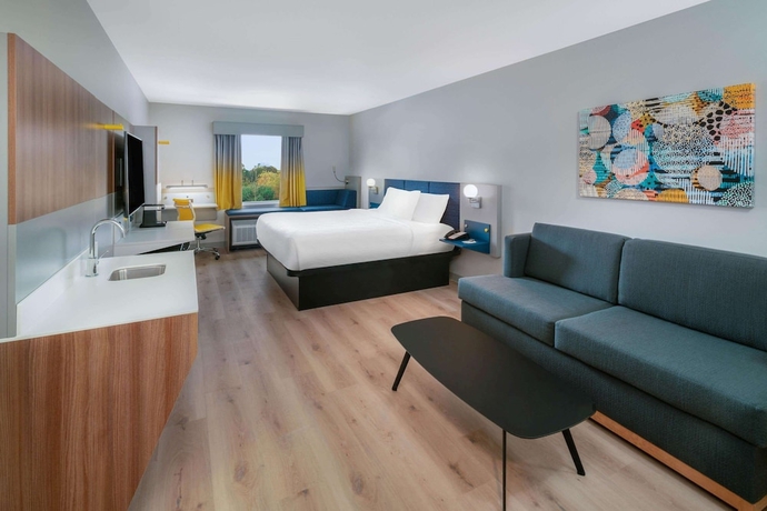 Imagen de la habitación del Hotel Microtel Inn and Suites by Wyndham Hot Springs. Foto 9