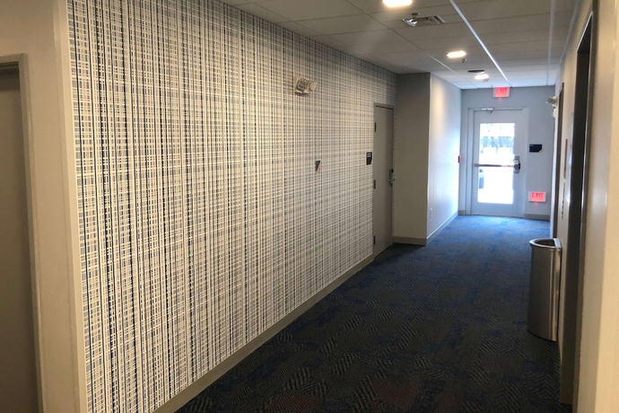 Imagen de los interiores del Hotel Microtel Inn and Suites by Wyndham Hot Springs. Foto 18