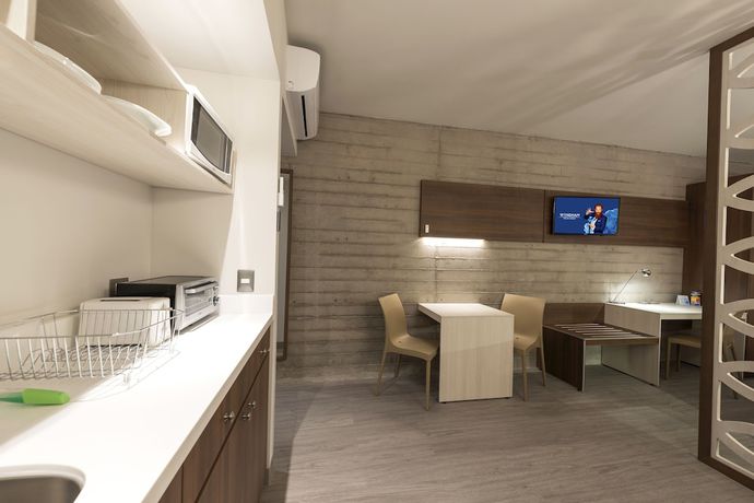 Imagen de la habitación del Hotel Microtel Inn and Suites by Wyndham Irapuato. Foto 14