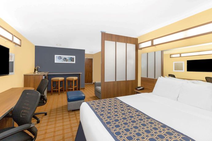Imagen de la habitación del Hotel Microtel Inn and Suites by Wyndham Kearney. Foto 2