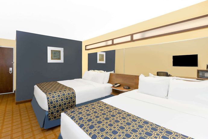 Imagen de la habitación del Hotel Microtel Inn and Suites by Wyndham Kearney. Foto 15