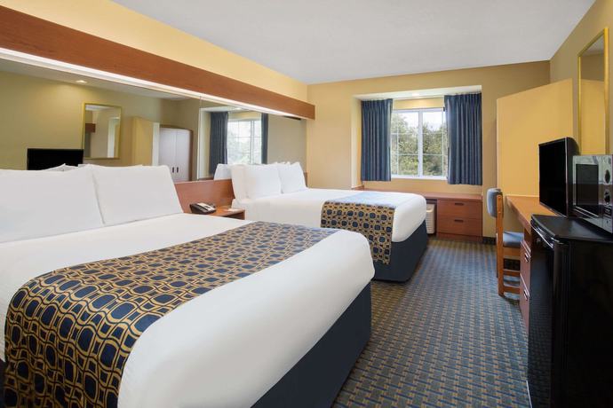 Imagen de la habitación del Hotel Microtel Inn and Suites by Wyndham Leesburg/Mt Dora. Foto 5