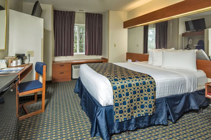 Imagen de la habitación del Hotel Microtel Inn and Suites by Wyndham Leesburg/Mt Dora. Foto 6