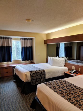 Imagen de la habitación del Hotel Microtel Inn and Suites by Wyndham Leesburg/Mt Dora. Foto 10
