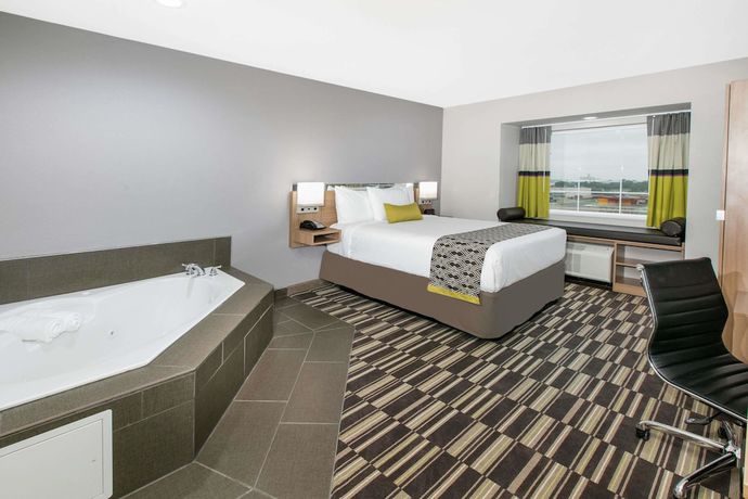 Imagen de la habitación del Hotel Microtel Inn and Suites by Wyndham Lubbock. Foto 3