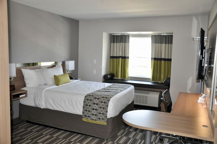 Imagen de la habitación del Hotel Microtel Inn and Suites by Wyndham Lubbock. Foto 5