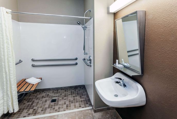 Imagen de la habitación del Hotel Microtel Inn and Suites by Wyndham Michigan City. Foto 2