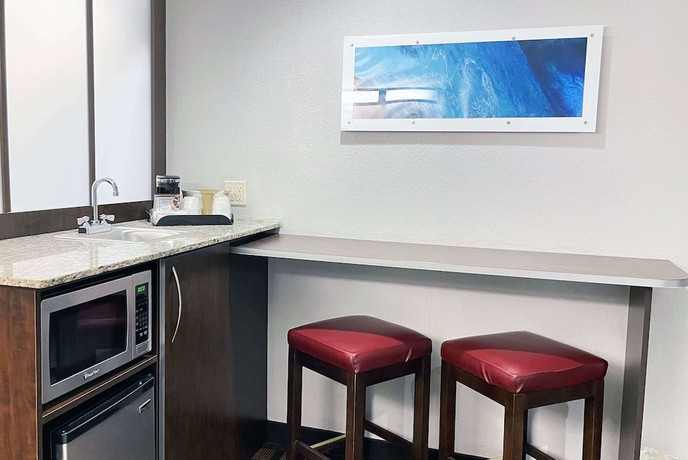 Imagen de la habitación del Hotel Microtel Inn and Suites by Wyndham Michigan City. Foto 5