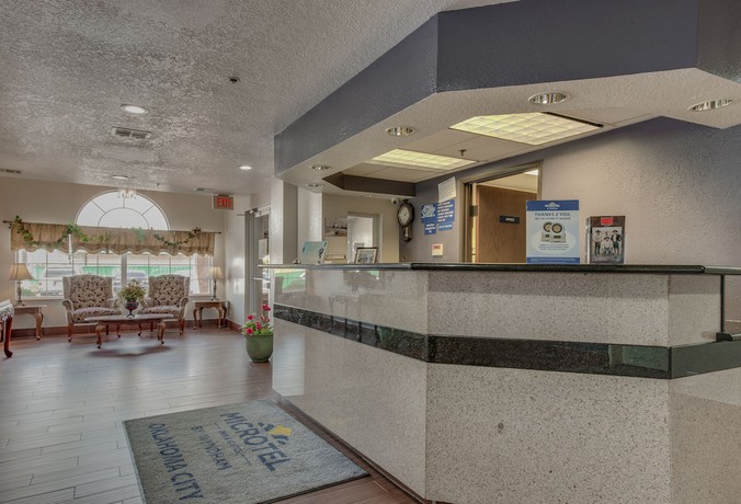 Imagen de los interiores del Hotel Microtel Inn and Suites by Wyndham Oklahoma City Airport. Foto 19