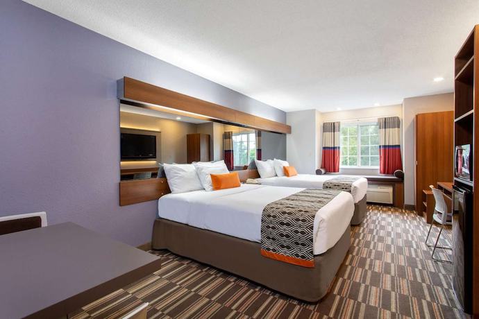 Imagen de la habitación del Hotel Microtel Inn and Suites by Wyndham Philadelphia Airport. Foto 5