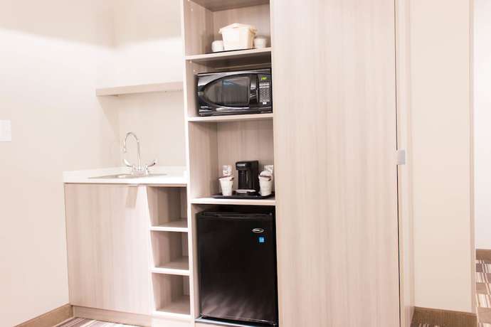 Imagen de la habitación del Hotel Microtel Inn and Suites by Wyndham Springville/Provo. Foto 6