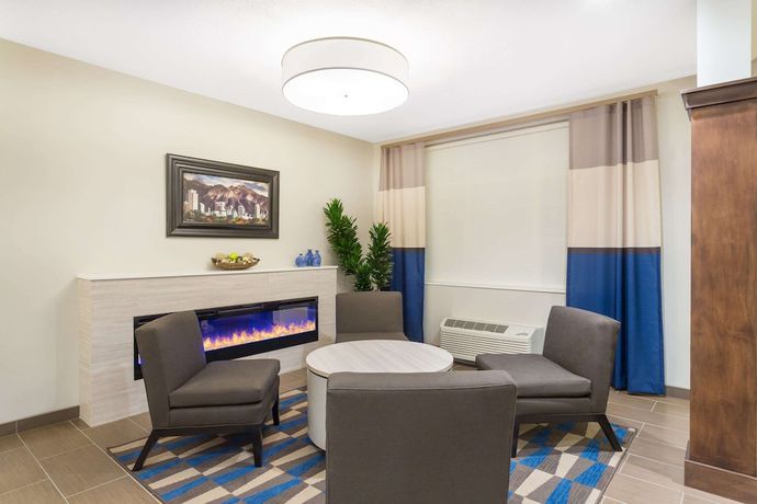 Imagen de los interiores del Hotel Microtel Inn and Suites by Wyndham Springville/Provo. Foto 13