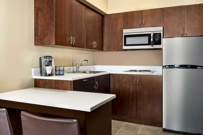 Imagen de la habitación del Hotel Microtel Inn and Suites by Wyndham Weyburn. Foto 3