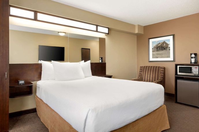 Imagen de la habitación del Hotel Microtel Inn and Suites by Wyndham Weyburn. Foto 9