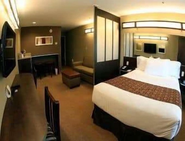 Imagen de la habitación del Hotel Microtel Inn and Suites by Wyndham Wheeling at Highlands. Foto 9