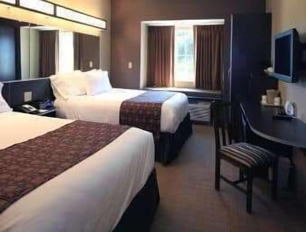 Imagen de la habitación del Hotel Microtel Inn and Suites by Wyndham Wheeling at Highlands. Foto 16