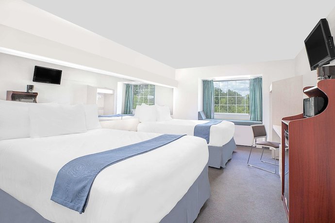 Imagen de la habitación del Hotel Microtel Inn by Wyndham Broken Bow. Foto 2