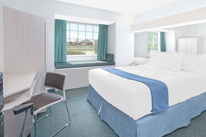 Imagen de la habitación del Hotel Microtel Inn by Wyndham Broken Bow. Foto 5