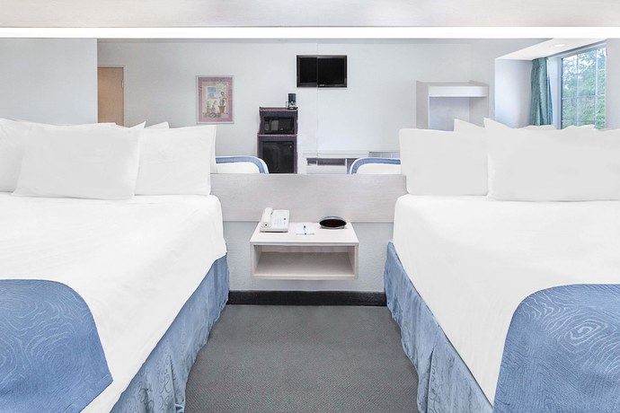 Imagen de la habitación del Hotel Microtel Inn by Wyndham Broken Bow. Foto 8