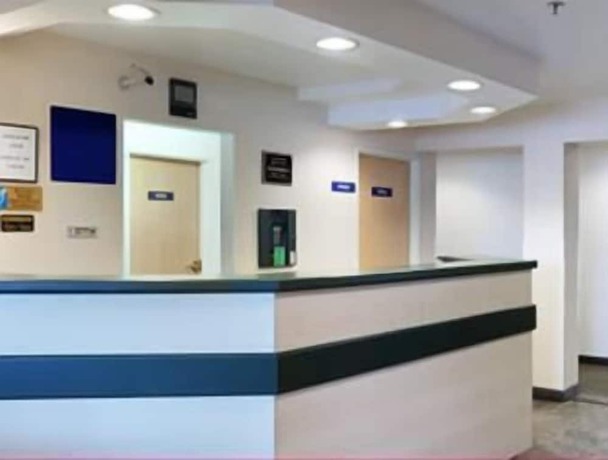 Imagen de los interiores del Hotel Microtel Inn by Wyndham Broken Bow. Foto 20