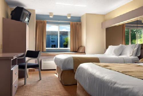 Imagen de la habitación del Hotel Microtel Inn by Wyndham Lexington. Foto 7