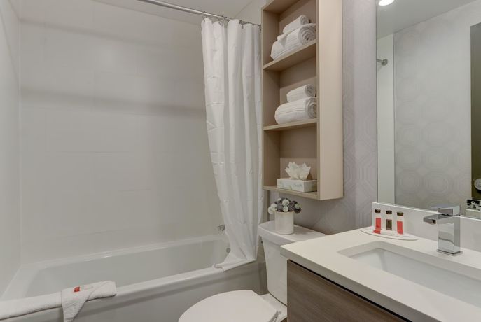 Imagen de la habitación del Hotel Microtel Inn by Wyndham Long Island City. Foto 5