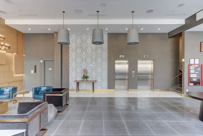 Imagen de los interiores del Hotel Microtel Inn by Wyndham Long Island City. Foto 10