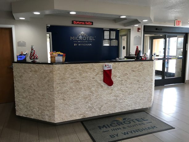 Imagen de los interiores del Hotel Microtel Inn by Wyndham Murfreesboro. Foto 19