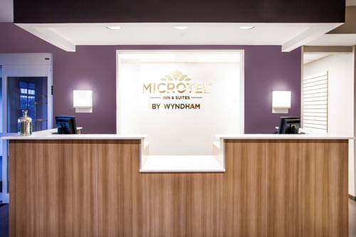 Imagen de la habitación del Hotel Microtel by Wyndham Vernal / Naples. Foto 1