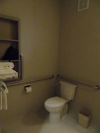Imagen de la habitación del Hotel Microtel by Wyndham Vernal / Naples. Foto 6