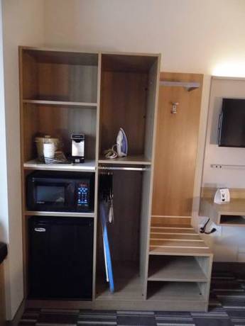 Imagen de la habitación del Hotel Microtel by Wyndham Vernal / Naples. Foto 7