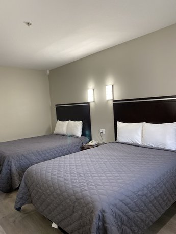 Imagen general del Hotel Mid City Inn and Suites. Foto 1
