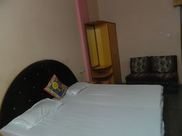 Imagen de la habitación del Hotel Mid Town, Bhilwara. Foto 7