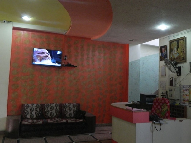 Imagen de los interiores del Hotel Mid Town, Bhilwara. Foto 12