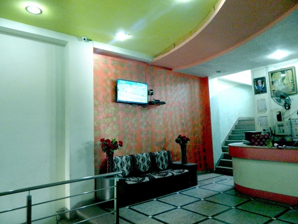 Imagen de los interiores del Hotel Mid Town, Bhilwara. Foto 13