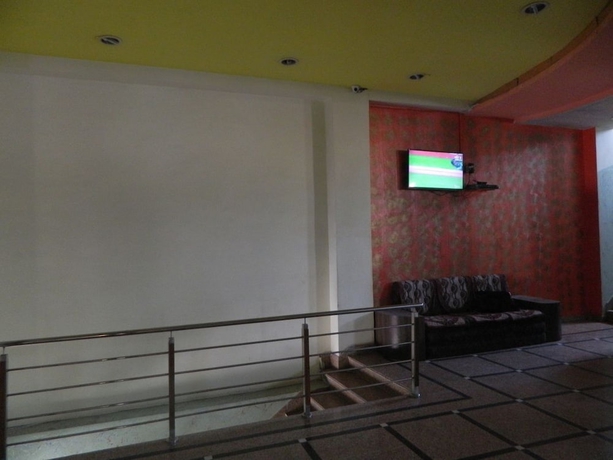 Imagen de los interiores del Hotel Mid Town, Bhilwara. Foto 17
