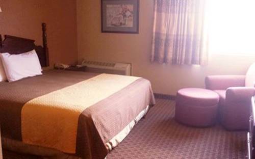 Imagen de la habitación del Hotel Mid Towne Inn and Suites. Foto 7