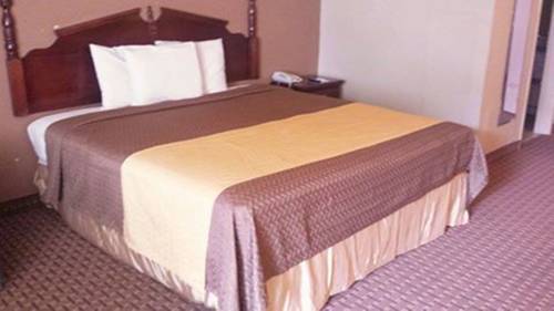Imagen de la habitación del Hotel Mid Towne Inn and Suites. Foto 9