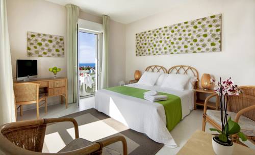 Imagen general del Hotel Mida. Foto 2