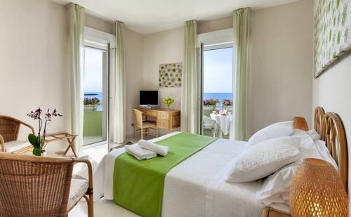 Imagen general del Hotel Mida. Foto 1