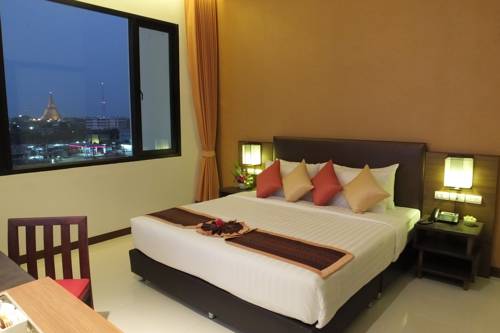 Imagen de la habitación del Hotel Mida Grande Dhavaravati, Nakhon Pathom. Foto 16