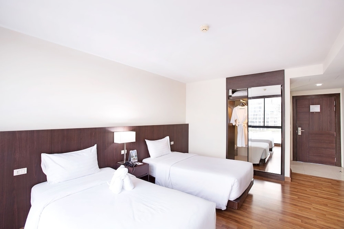 Imagen de la habitación del Hotel Mida Ngamwongwan. Foto 11