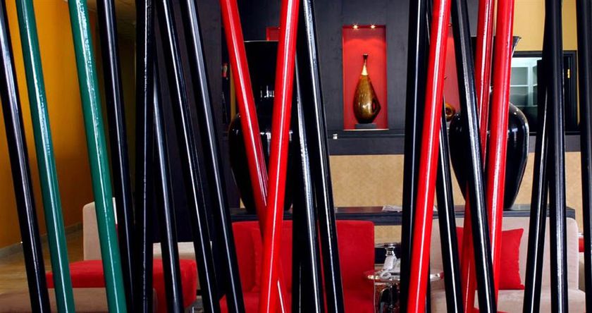 Imagen de los interiores del Hotel Midan Suites. Foto 13