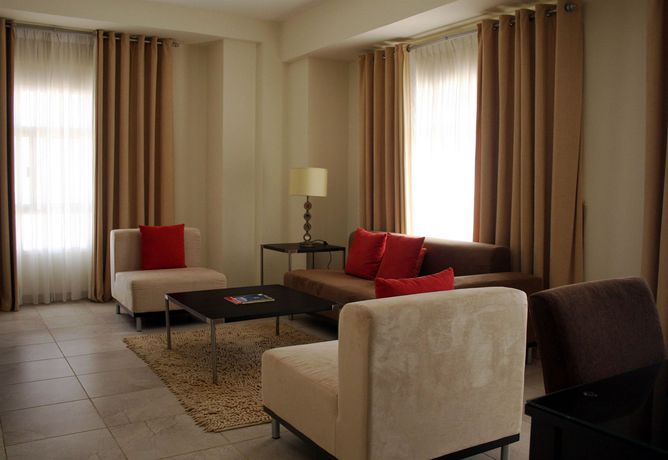 Imagen de los interiores del Hotel Midan Suites. Foto 14