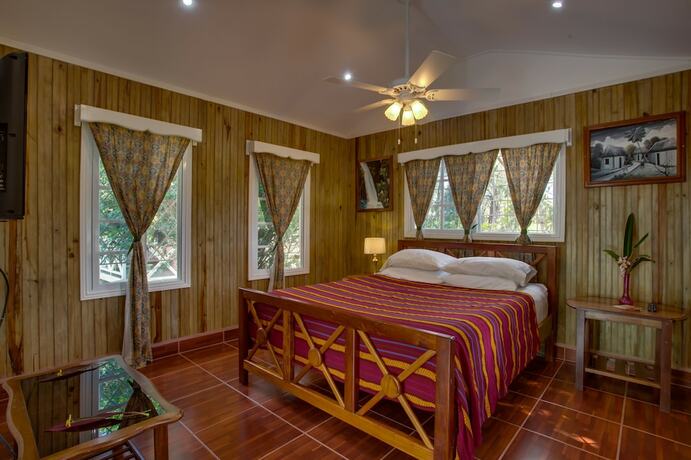 Imagen general del Hotel Midas Belize. Foto 6