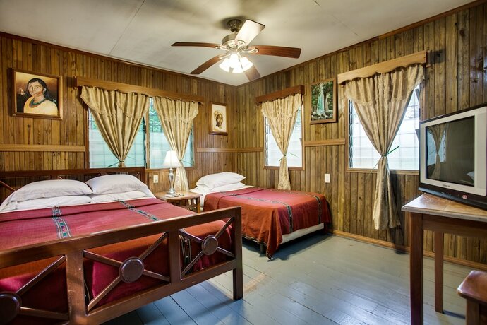 Imagen general del Hotel Midas Belize. Foto 8