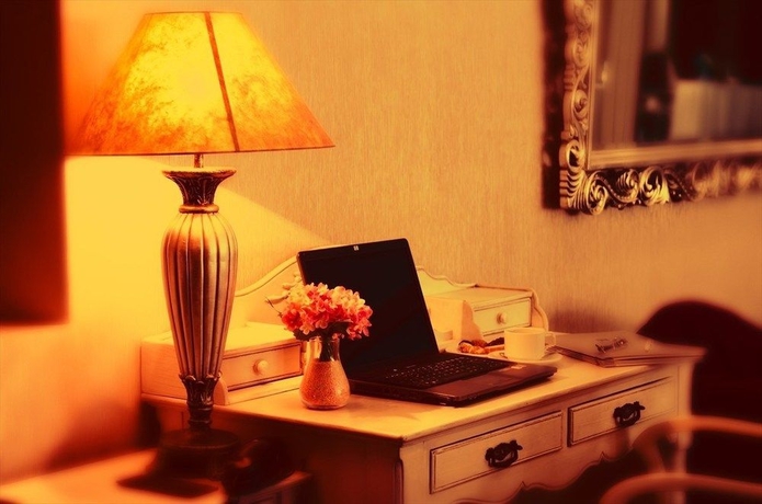 Imagen de la habitación del Hotel Midas. Foto 10