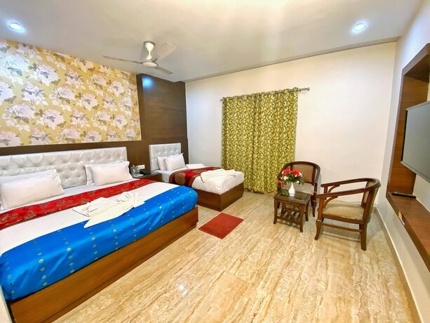 Imagen de la habitación del Hotel Midcity. Foto 13