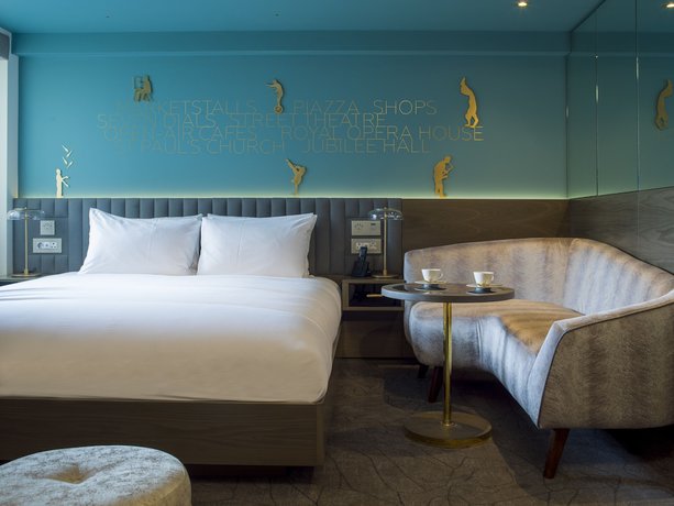 Imagen de la habitación del Hotel Middle Eight. Foto 9