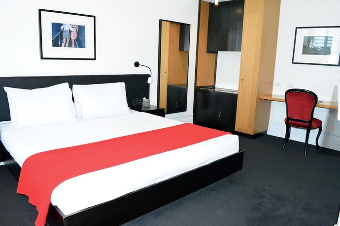 Imagen de la habitación del Hotel Middle Park Hotel. Foto 11